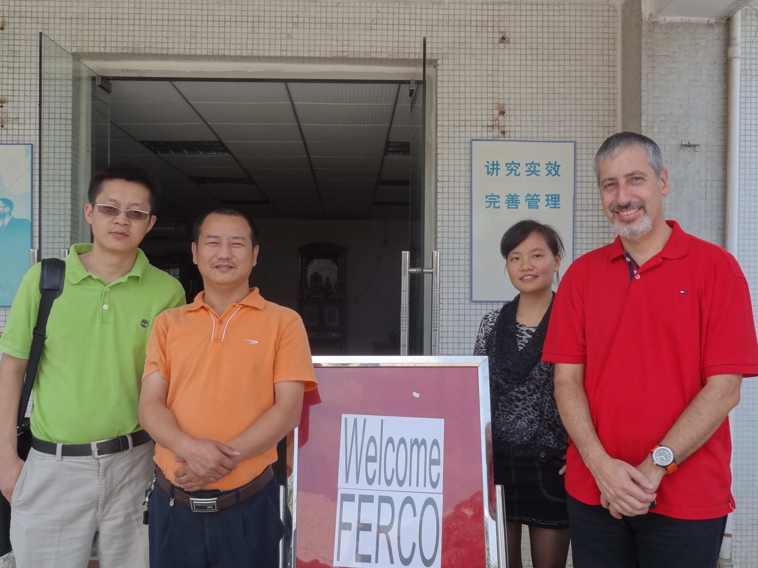 Cliente turco visita Nuote Metals para explorar parceria com rebites