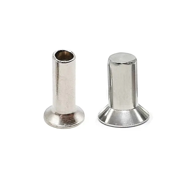 Rebites de cabeça escareada de latão