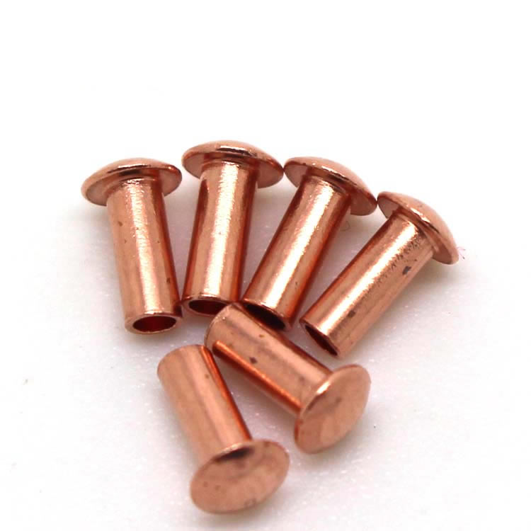 Rebites meio tubulares de cobre